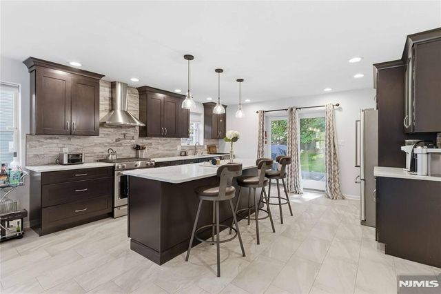 913 High Mountain Road, North Haledon, NJ 07508