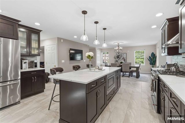 913 High Mountain Road, North Haledon, NJ 07508