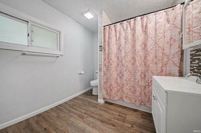 214 E Battell Street, Mishawaka, IN 46545