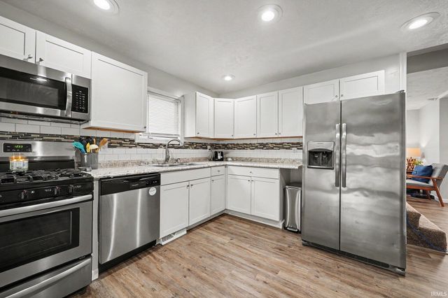 214 E Battell Street, Mishawaka, IN 46545