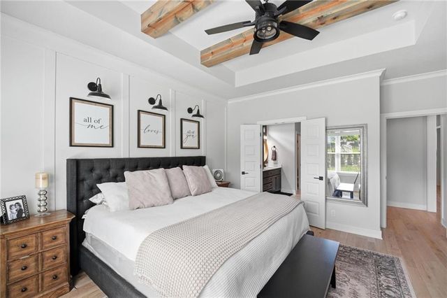 161 NW Carson Drive, Lee's Summit, MO 64081