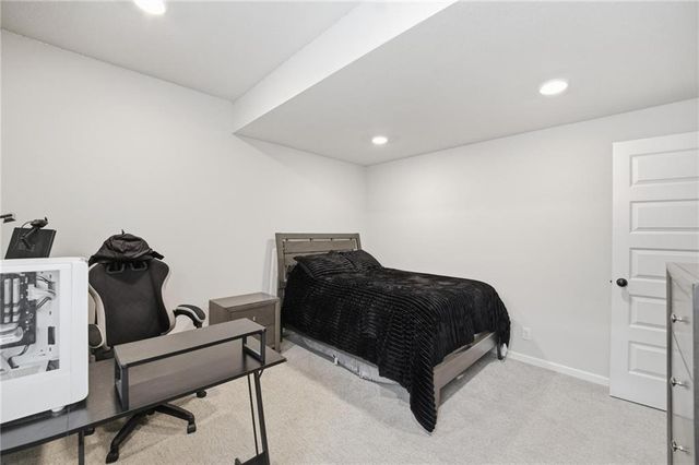 161 NW Carson Drive, Lee's Summit, MO 64081