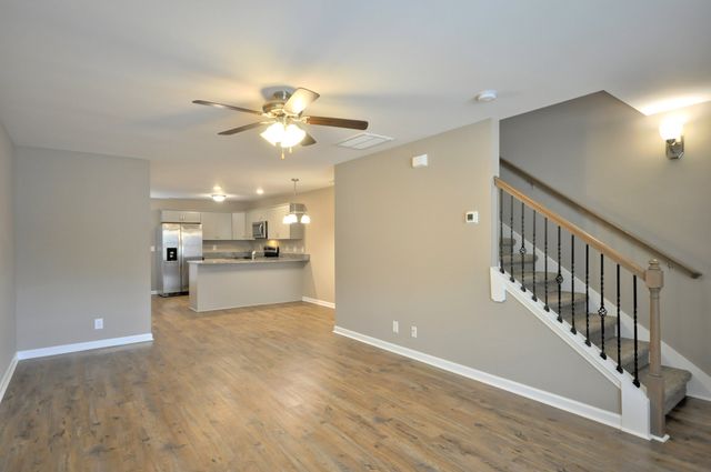 291 ALEXANDER BLVD, Clarksville, TN 37040