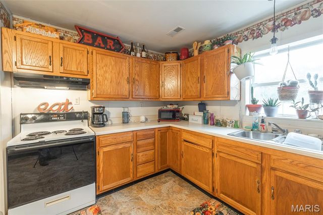 10555 Pashia Road, Potosi, MO 63664