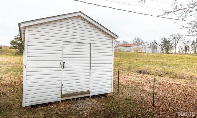 10555 Pashia Road, Potosi, MO 63664