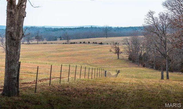 10555 Pashia Road, Potosi, MO 63664