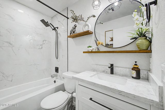 3113 W ROSE GARDEN Lane, Phoenix, AZ 85027
