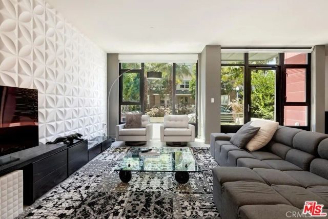 13045 Pacific Promenade 107, Los Angeles, CA 90094