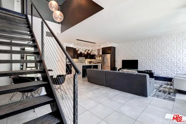 13045 Pacific Promenade 107, Los Angeles, CA 90094