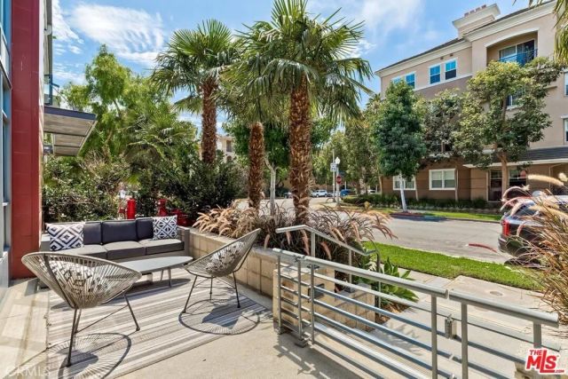 13045 Pacific Promenade 107, Los Angeles, CA 90094