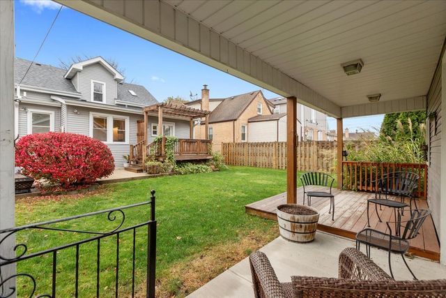 3652 N Nora Avenue 1N, Chicago, IL 60634