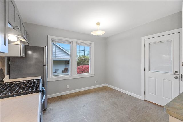 3652 N Nora Avenue 1N, Chicago, IL 60634