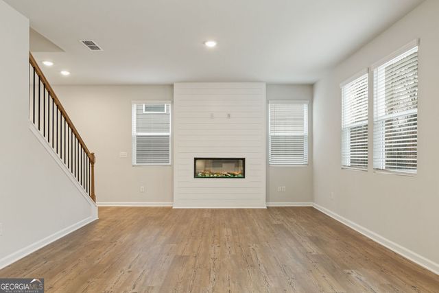 8031 Dickens Drive, Fairburn, GA 30213