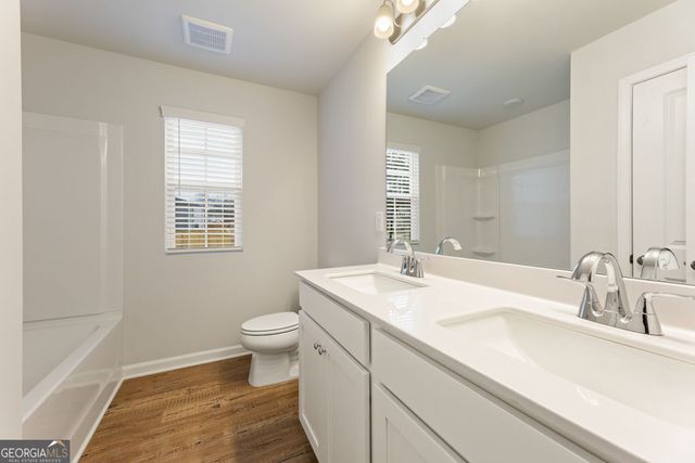 8031 Dickens Drive, Fairburn, GA 30213