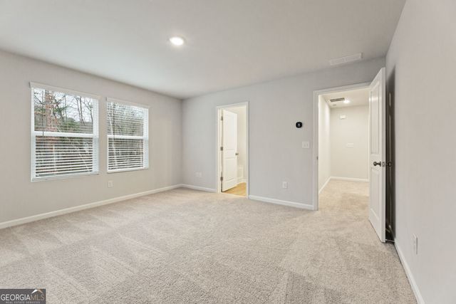 8031 Dickens Drive, Fairburn, GA 30213