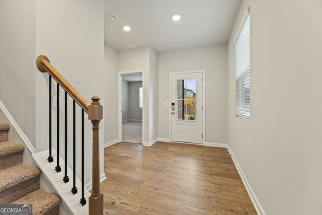 8031 Dickens Drive, Fairburn, GA 30213