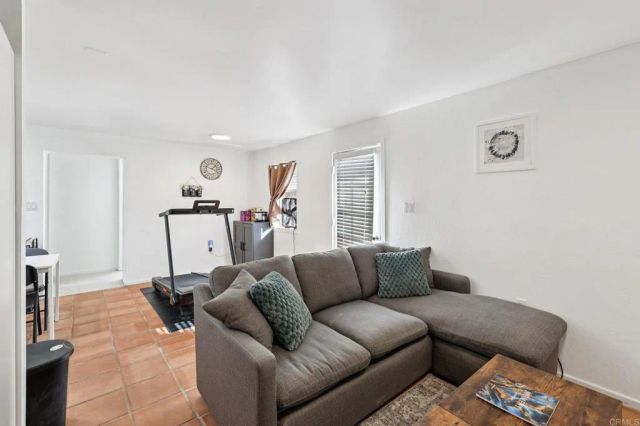 1761 Winterwarm Drive, Fallbrook, CA 92028