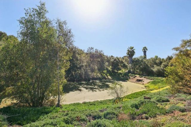 1761 Winterwarm Drive, Fallbrook, CA 92028