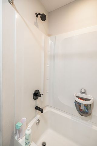 5600 Country Dr Apt 164, Nashville, TN 37211