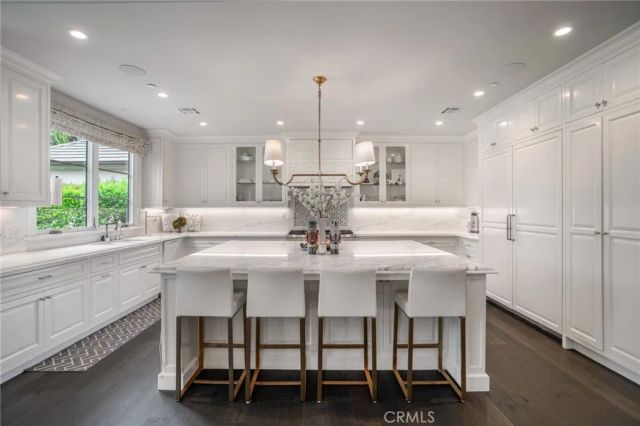 501 W Woodruff Avenue, Arcadia, CA 91007