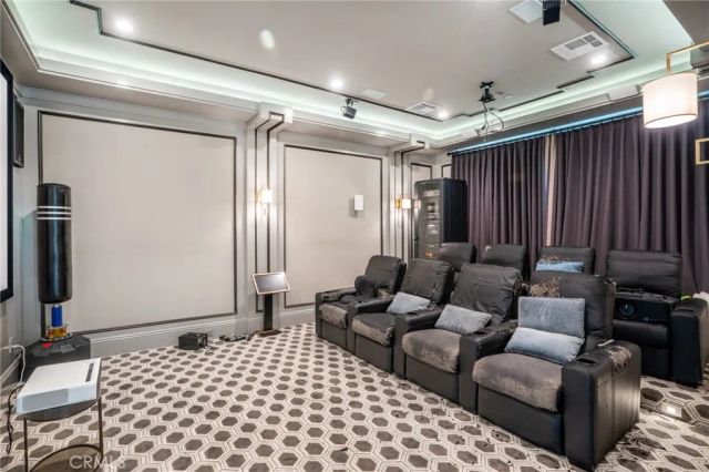 501 W Woodruff Avenue, Arcadia, CA 91007