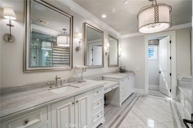 501 W Woodruff Avenue, Arcadia, CA 91007