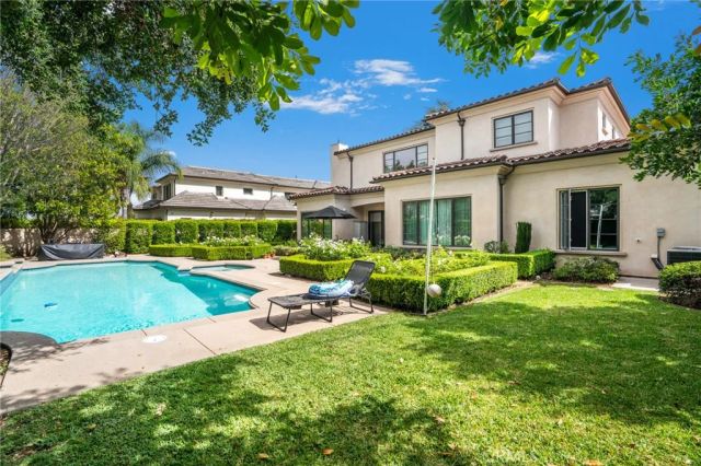501 W Woodruff Avenue, Arcadia, CA 91007