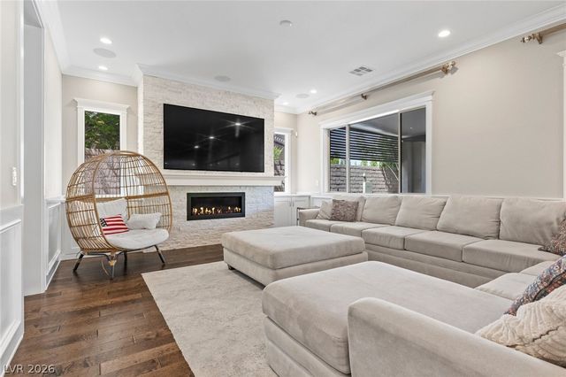 408 Venticello Drive, Las Vegas, NV 89138