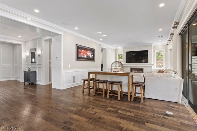 408 Venticello Drive, Las Vegas, NV 89138
