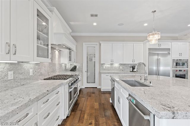 408 Venticello Drive, Las Vegas, NV 89138