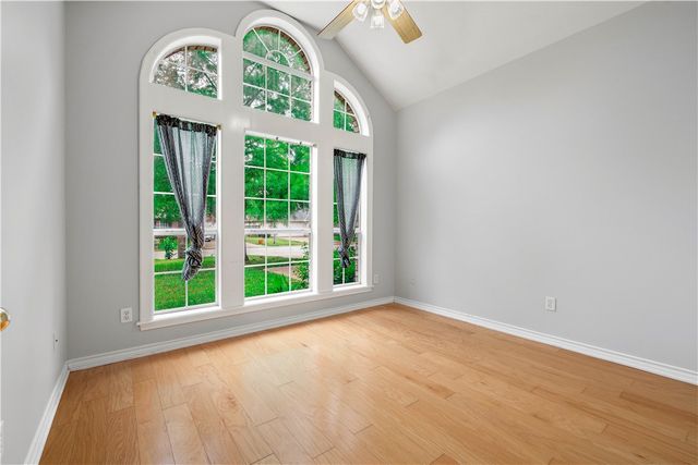 305 Augsburg Lane, College Station, TX 77845