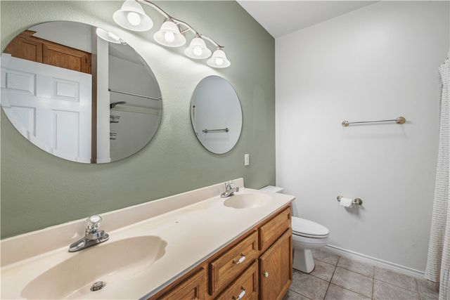 305 Augsburg Lane, College Station, TX 77845