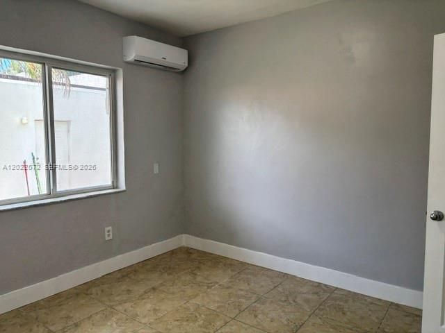 2059 SW 7th St 0, Miami, FL 33135