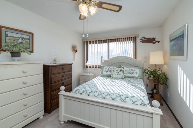 9901 Oakland Avenue S, Bloomington, MN 55420