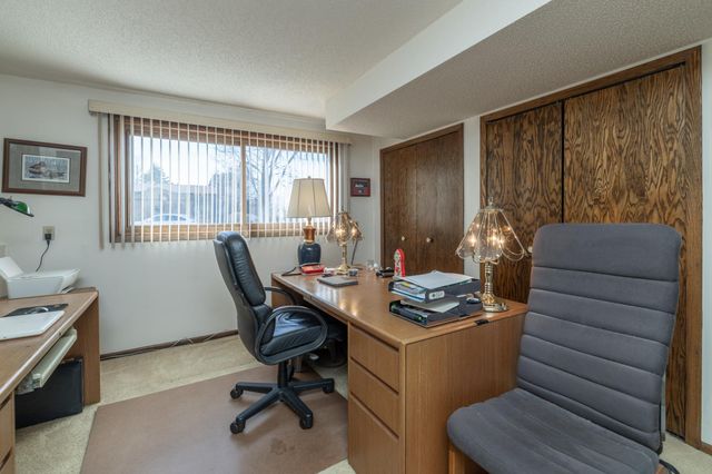 9901 Oakland Avenue S, Bloomington, MN 55420