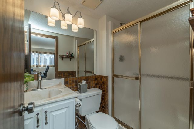 9901 Oakland Avenue S, Bloomington, MN 55420