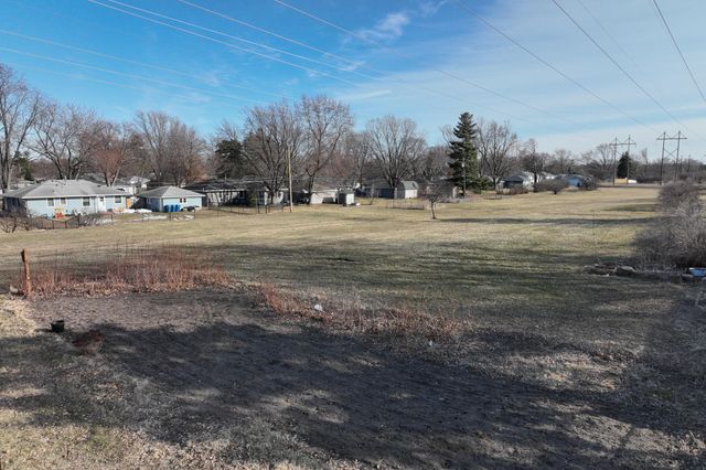 9901 Oakland Avenue S, Bloomington, MN 55420