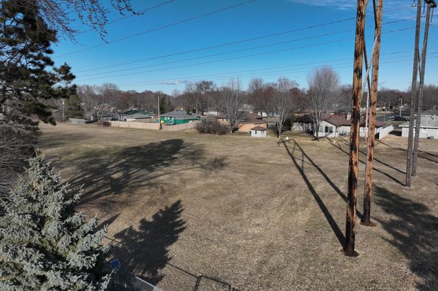 9901 Oakland Avenue S, Bloomington, MN 55420