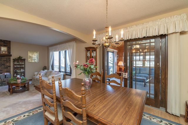 9901 Oakland Avenue S, Bloomington, MN 55420