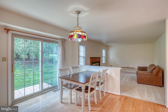 2 LILAC CT, Wilmington, DE 19808
