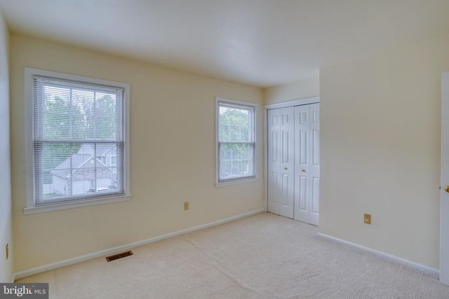 2 LILAC CT, Wilmington, DE 19808