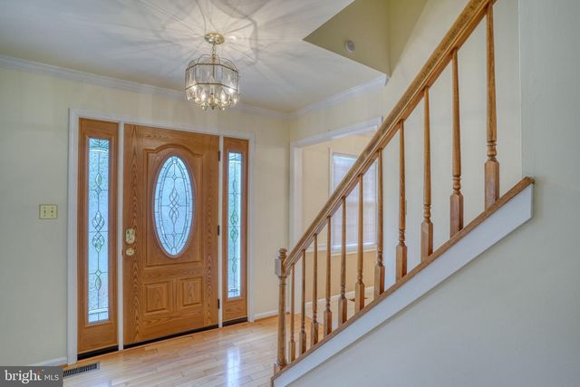 2 LILAC CT, Wilmington, DE 19808