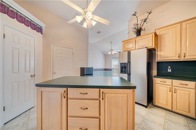 6409 Bellac St, Corpus Christi, TX 78414