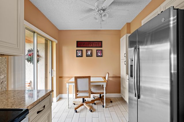 14407 Via Royale 1, Delray Beach, FL 33446