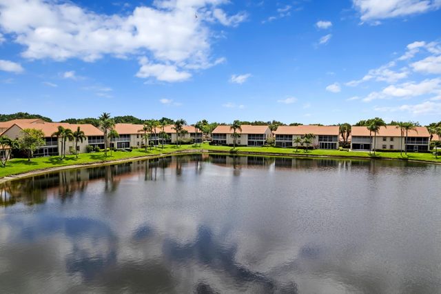 14407 Via Royale 1, Delray Beach, FL 33446