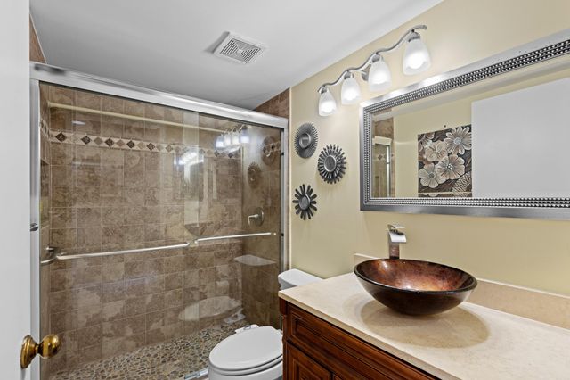 14407 Via Royale 1, Delray Beach, FL 33446