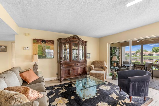 14407 Via Royale 1, Delray Beach, FL 33446