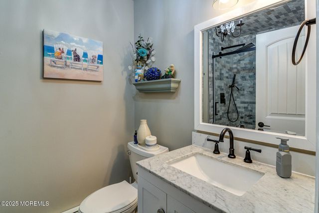 61 Yardarm Court, Bayville, NJ 08721