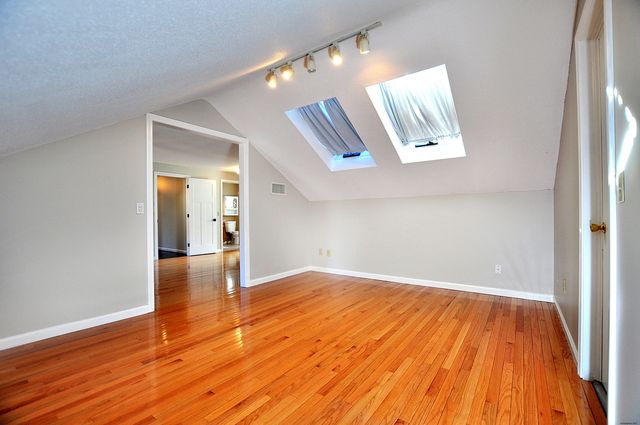 16 Virginia Lane, Farmington, CT 06085