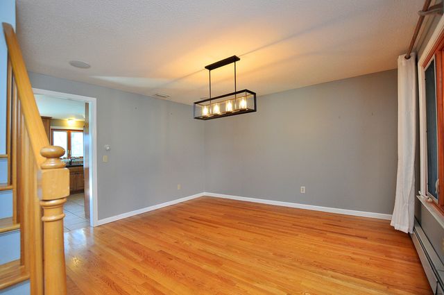 16 Virginia Lane, Farmington, CT 06085